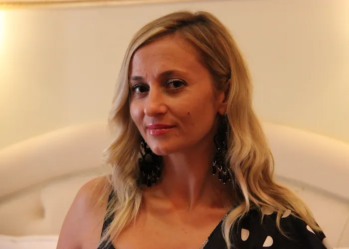 Dimora Frattina Рим